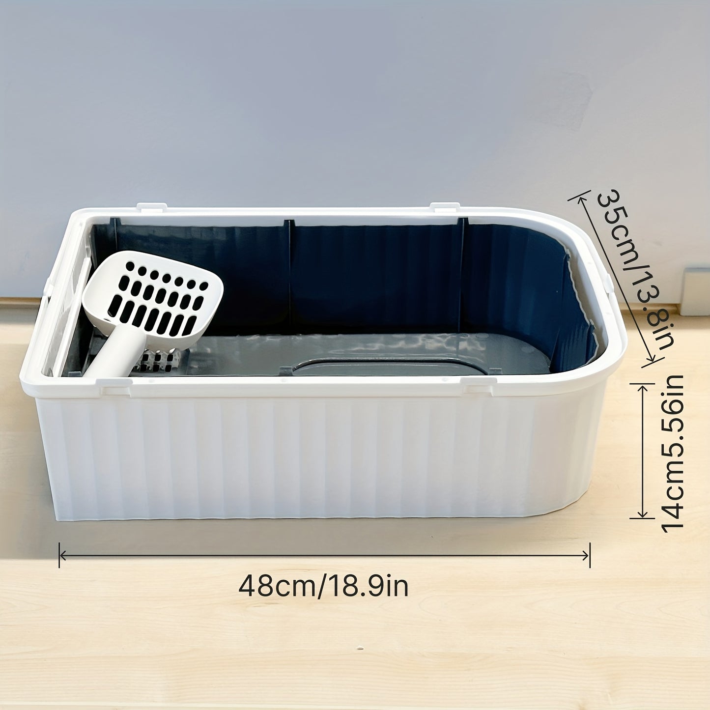 PurrPort: Foldable Travel Litter Box with Lid & Scoop for Small Cats