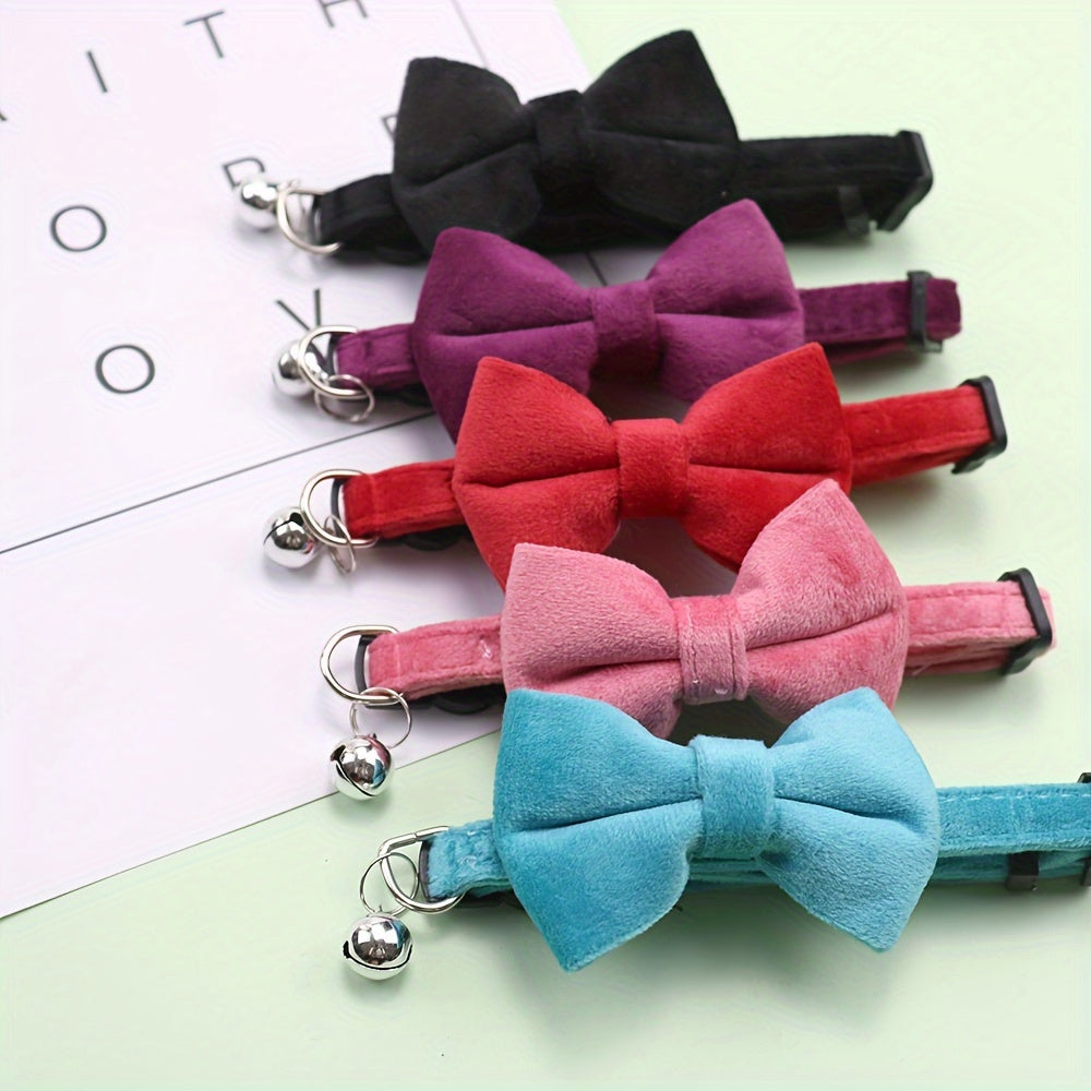 Chic Bowtie: Velvet Jingle Collar