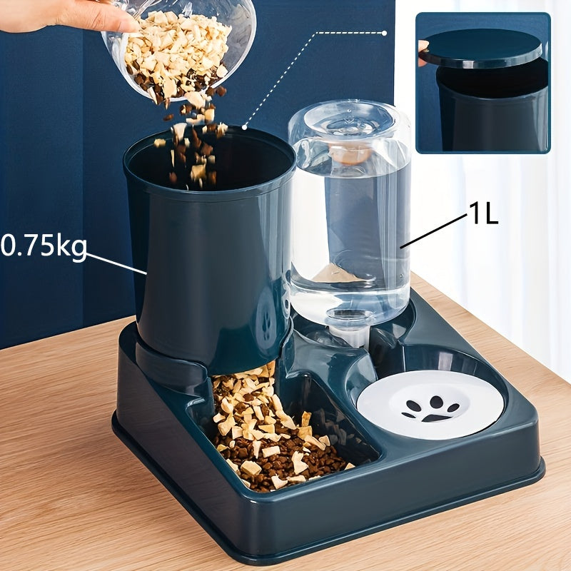 AquaGuard: Tilted 2-in-1 Mess-Free Cat Feeder