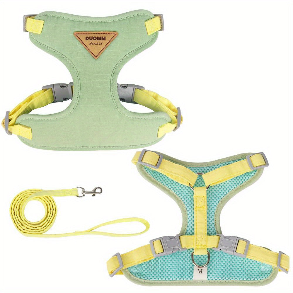 Superior Cat Outfitters: Adjustable Harness & Leash for Outdoor Adventures